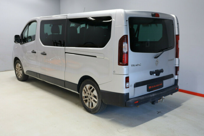 renault-trafic-diesel-2016-big-3