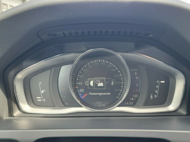volvo-v60-bensin-2017-big-17