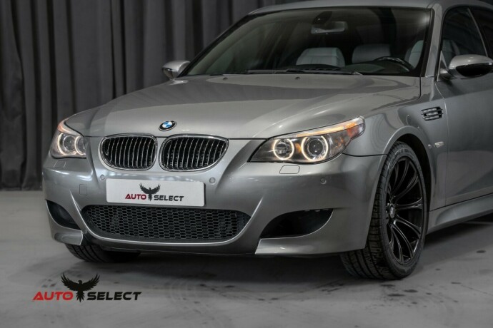 bmw-m5-bensin-2006-big-6