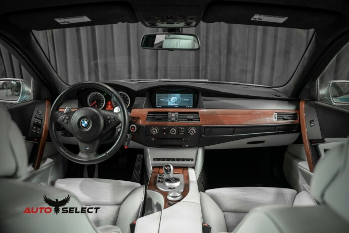 bmw-m5-bensin-2006-big-38
