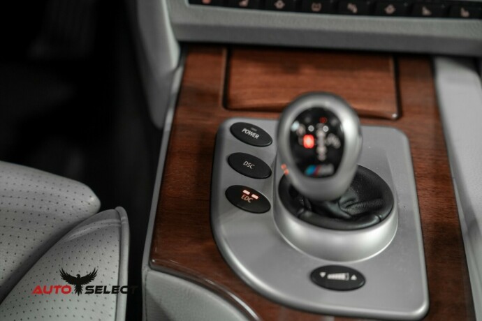 bmw-m5-bensin-2006-big-42