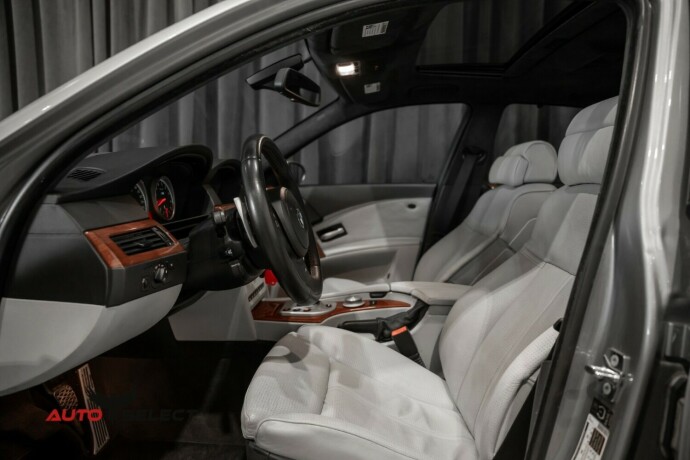 bmw-m5-bensin-2006-big-26