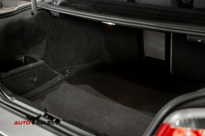 bmw-m5-bensin-2006-big-11
