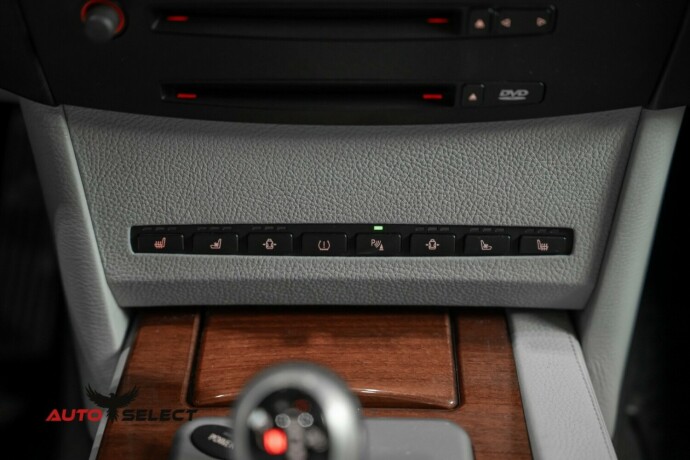 bmw-m5-bensin-2006-big-40