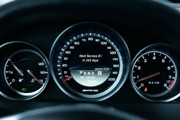 mercedes-benz-c-klasse-bensin-2012-big-18