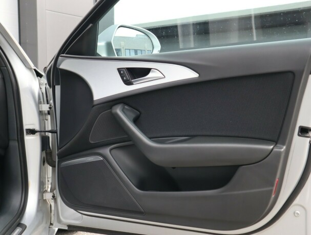 audi-a6-diesel-2013-big-26