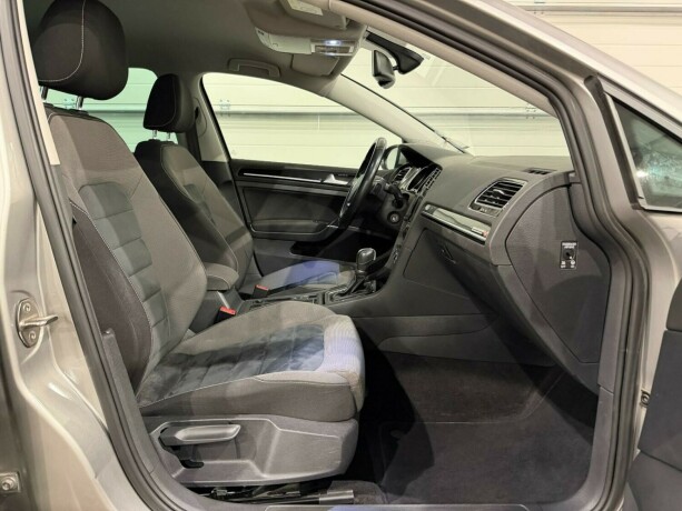volkswagen-golf-bensin-2015-big-8