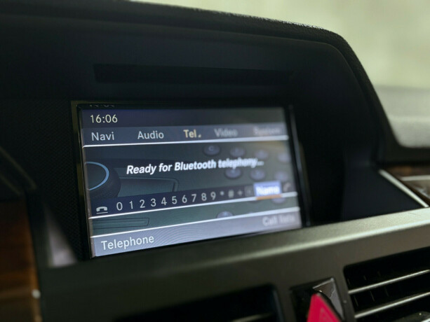 mercedes-benz-glk-diesel-2011-big-7