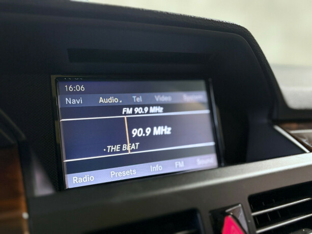 mercedes-benz-glk-diesel-2011-big-6