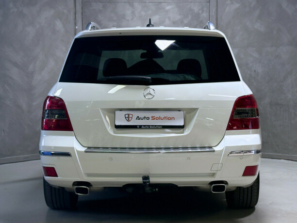 mercedes-benz-glk-diesel-2011-big-24