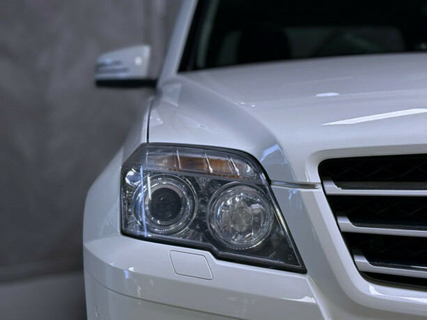mercedes-benz-glk-diesel-2011-big-23