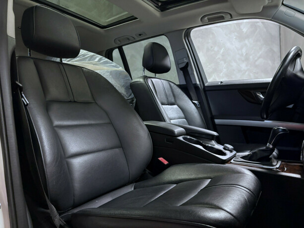 mercedes-benz-glk-diesel-2011-big-3