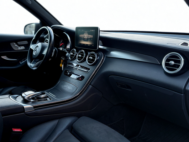 mercedes-benz-glc-elektrisitetbensin-2018-big-4
