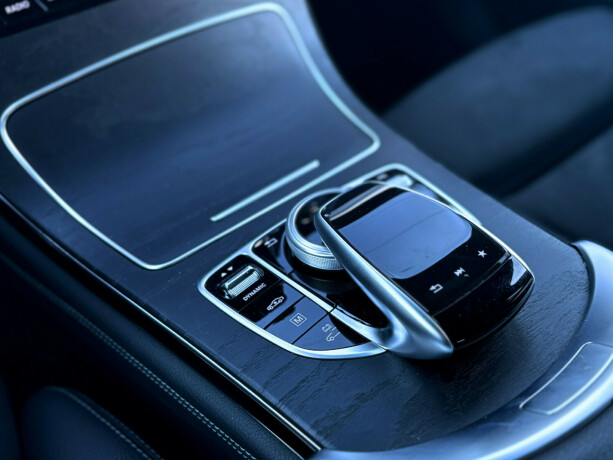 mercedes-benz-glc-elektrisitetbensin-2018-big-10