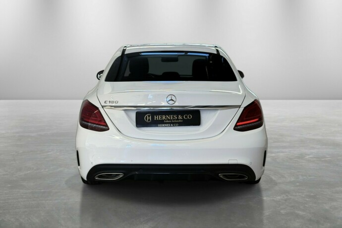 mercedes-benz-c-klasse-bensin-2018-big-36
