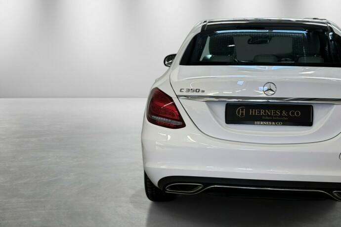 mercedes-benz-c-klasse-elektrisitetbensin-2018-big-8