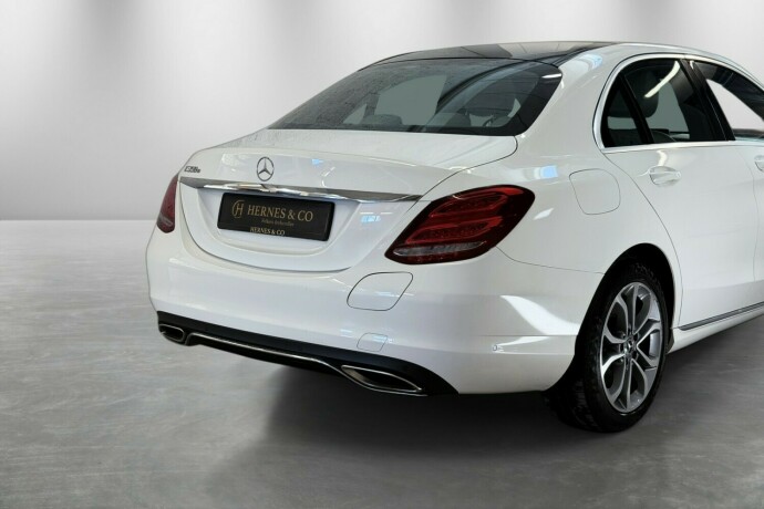 mercedes-benz-c-klasse-elektrisitetbensin-2018-big-6