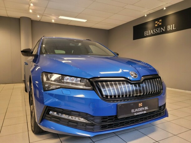 skoda-superb-plug-in-petrol-2021-big-8