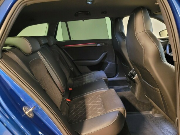 skoda-superb-plug-in-petrol-2021-big-19