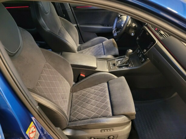 skoda-superb-plug-in-petrol-2021-big-14