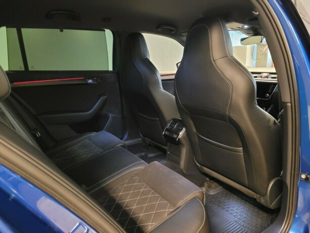 skoda-superb-plug-in-petrol-2021-big-17