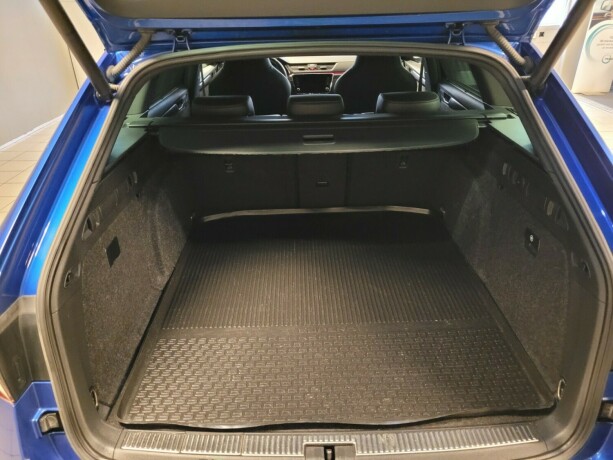 skoda-superb-plug-in-petrol-2021-big-20