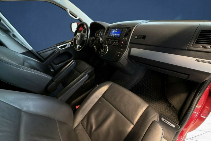 volkswagen-multivan-diesel-2014-big-10