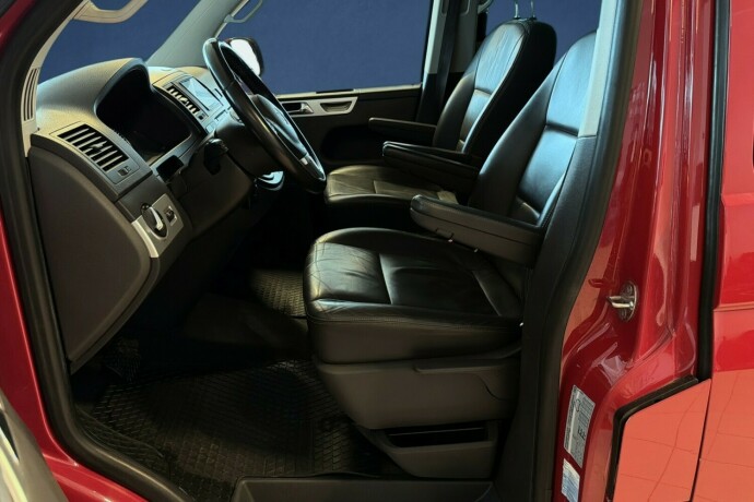 volkswagen-multivan-diesel-2014-big-9