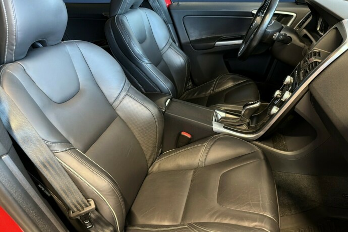 volvo-xc-60-diesel-2015-big-12