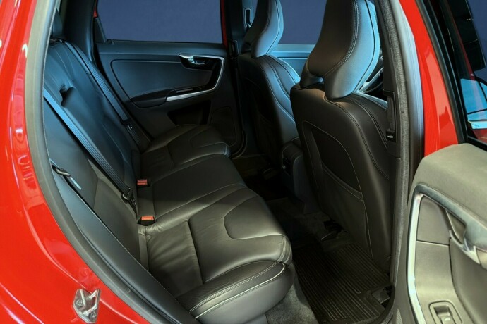 volvo-xc-60-diesel-2015-big-13