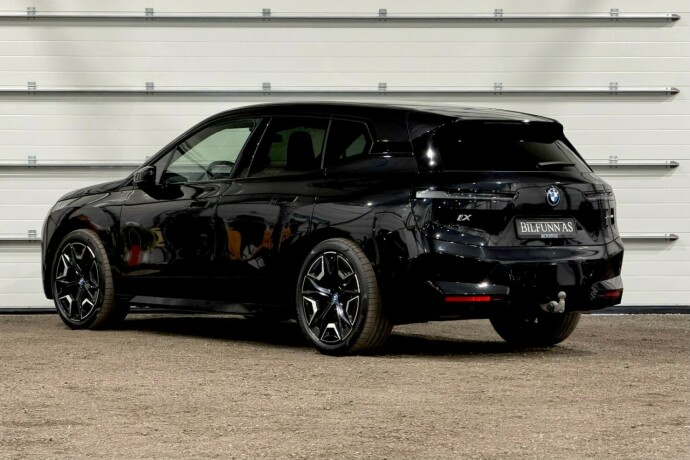 bmw-ix-elektrisitet-2022-big-3