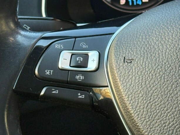 volkswagen-golf-elektrisitet-2019-big-34