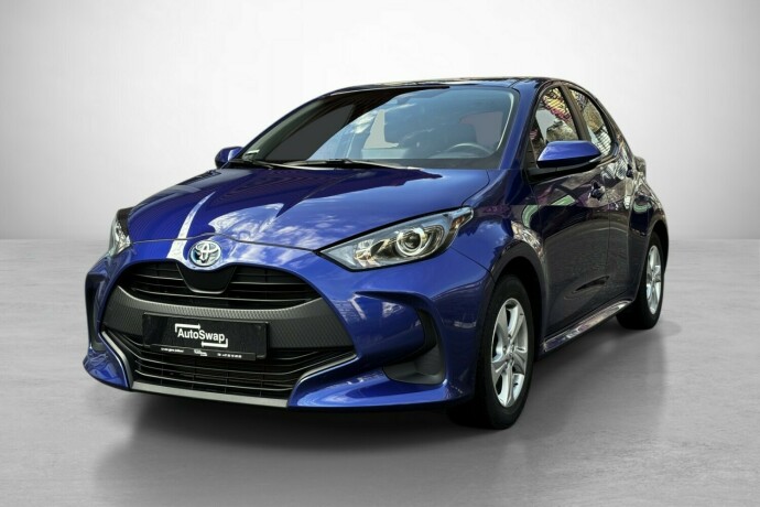 toyota-yaris-elektrisitetbensin-2022-big-1