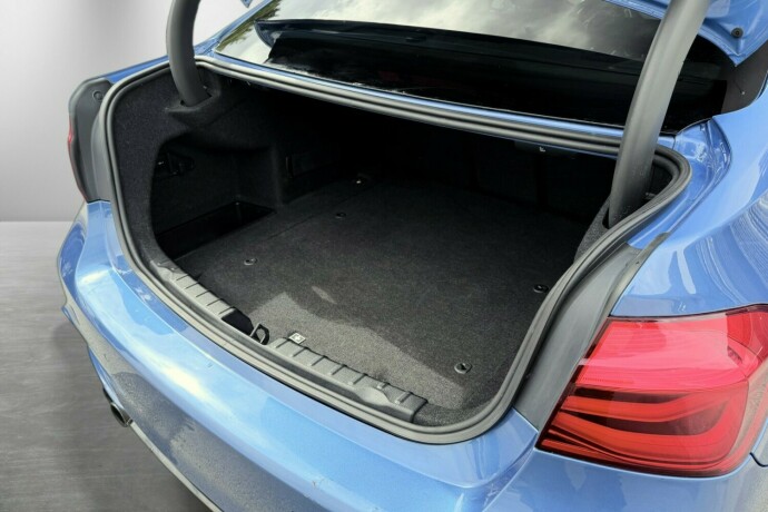 bmw-3-serie-elektrisitetbensin-2017-big-9