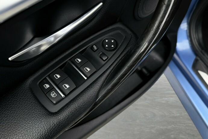 bmw-3-serie-elektrisitetbensin-2017-big-24