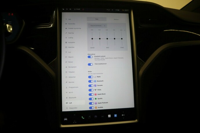 tesla-model-x-elektrisitet-2018-big-25