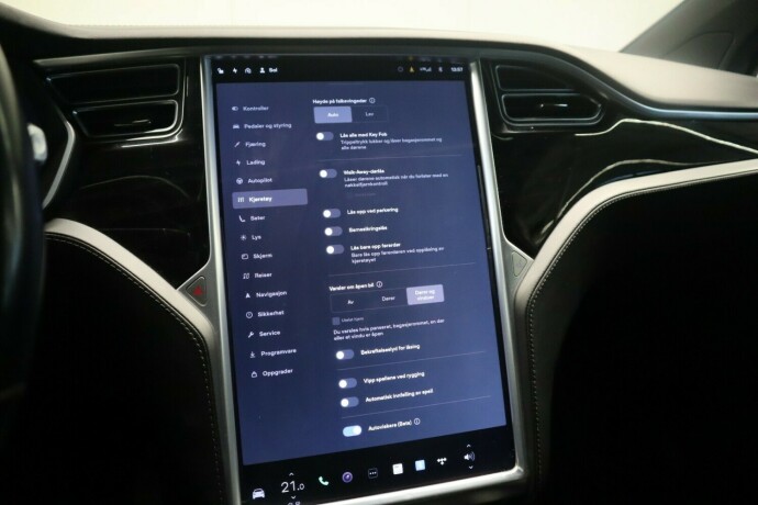 tesla-model-x-elektrisitet-2017-big-25