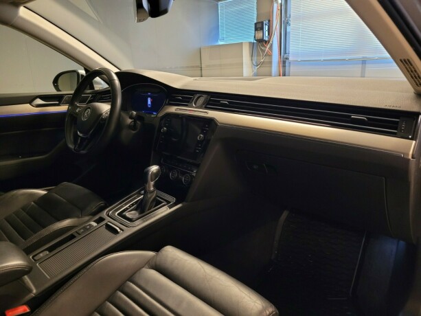 volkswagen-passat-elektrisitetbensin-2018-big-13