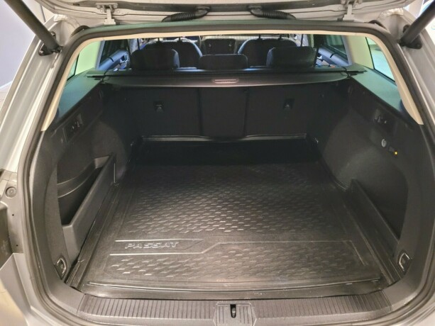 volkswagen-passat-elektrisitetbensin-2018-big-21