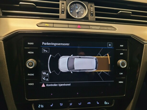 volkswagen-passat-elektrisitetbensin-2018-big-39