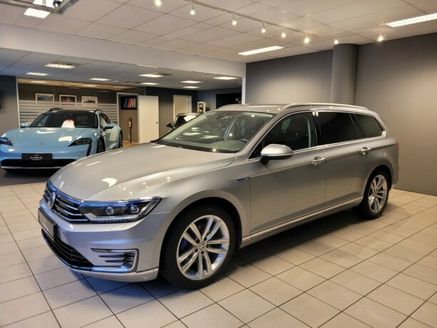 volkswagen-passat-elektrisitetbensin-2018-big-7