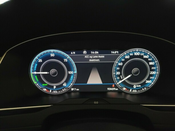 volkswagen-passat-elektrisitetbensin-2018-big-29