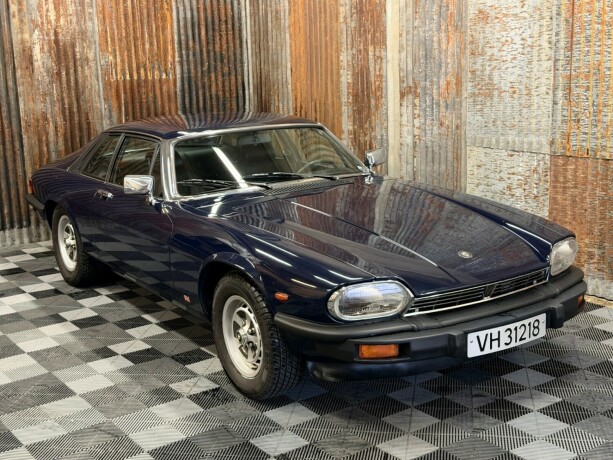 jaguar-xjs-bensin-1981-big-1