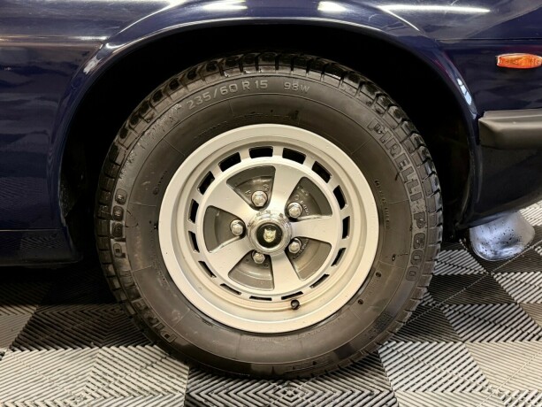 jaguar-xjs-bensin-1981-big-6