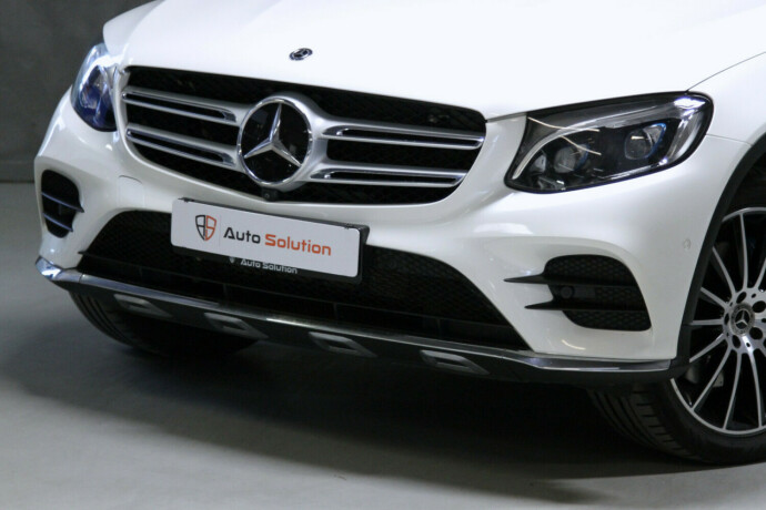 mercedes-benz-glc-plug-in-petrol-2017-big-27