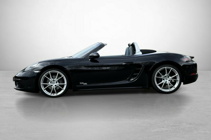 porsche-boxster-bensin-2017-big-6