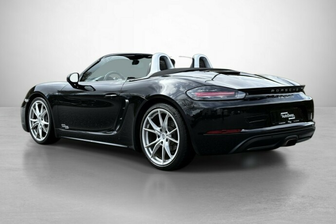 porsche-boxster-bensin-2017-big-10