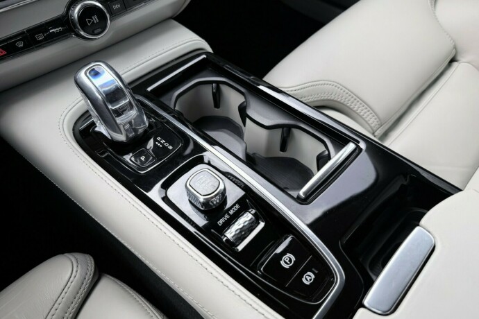 volvo-v90-elektrisitetbensin-2018-big-26