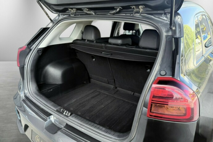kia-e-niro-elektrisitet-2021-big-9
