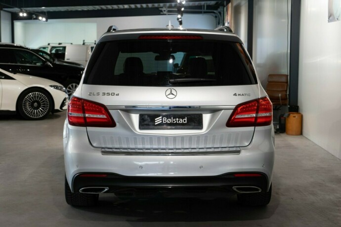 mercedes-benz-gls-diesel-2016-big-3